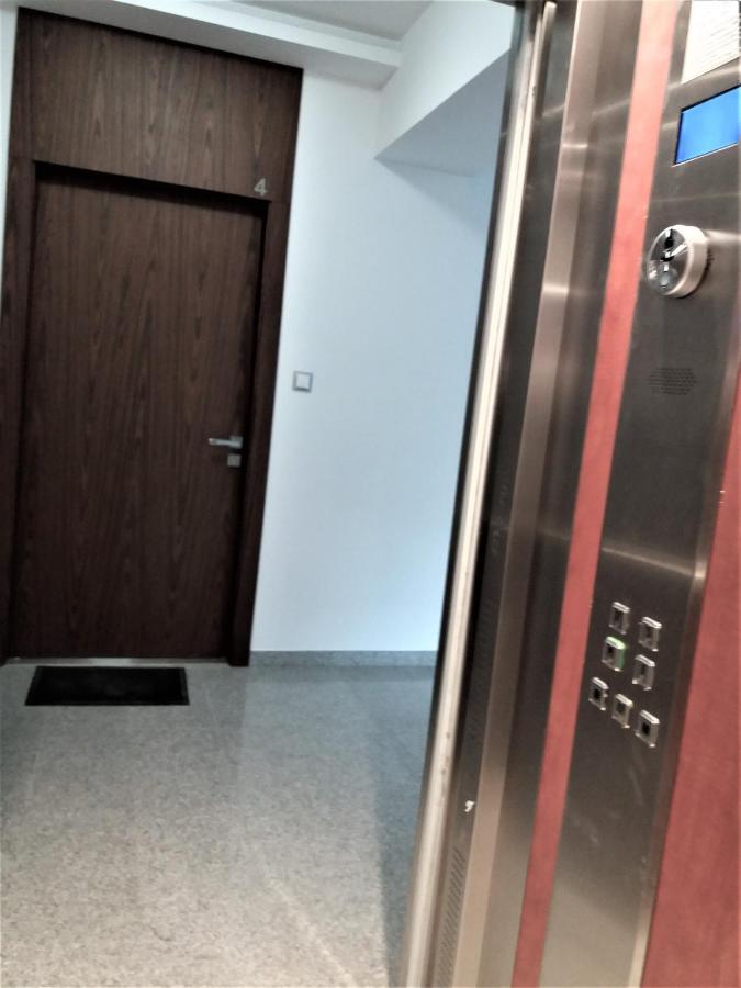 Apartamenty Czestochowa Eu "Parking Gratis" エクステリア 写真